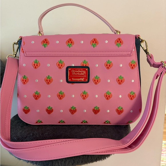 Strawberry Shortcake Loungefly Bag - Picture 2 of 6